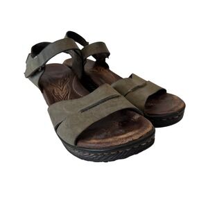 Born Olive Green Leather Wedge Sandals Womens 8 B89504 Ankle Strap Boho Comfort